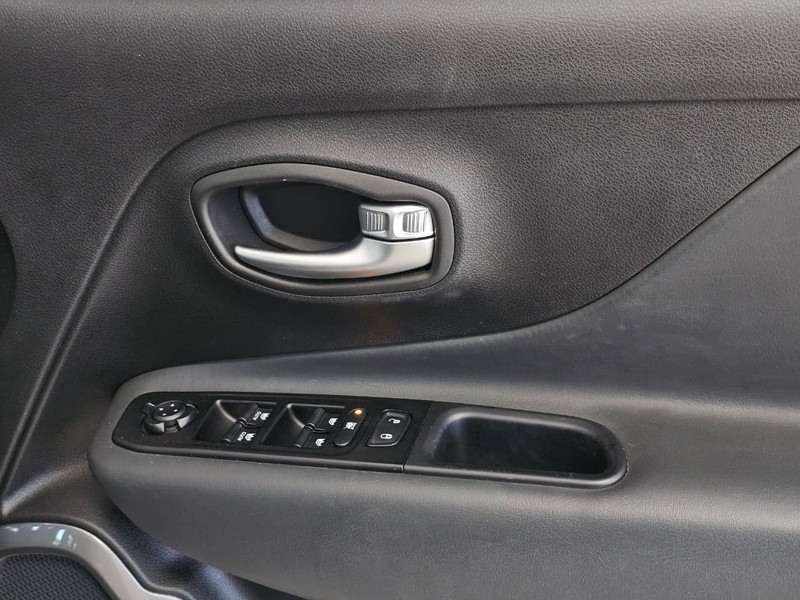 Jeep Renegade - Ford Bryanston - Image 14