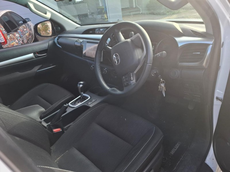 Toyota Hilux - Mit Mak Motors - Image 4