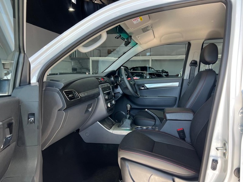 JAC T8 Double Cab - Top Gear Auto - Image 8