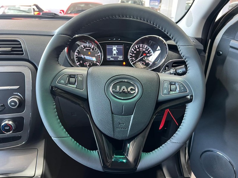 JAC T8 Double Cab - Top Gear Auto - Image 13