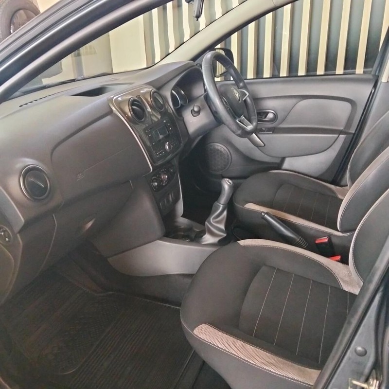 Renault Sandero - GWM Motors Vaal PTY (Ltd) - Image 6