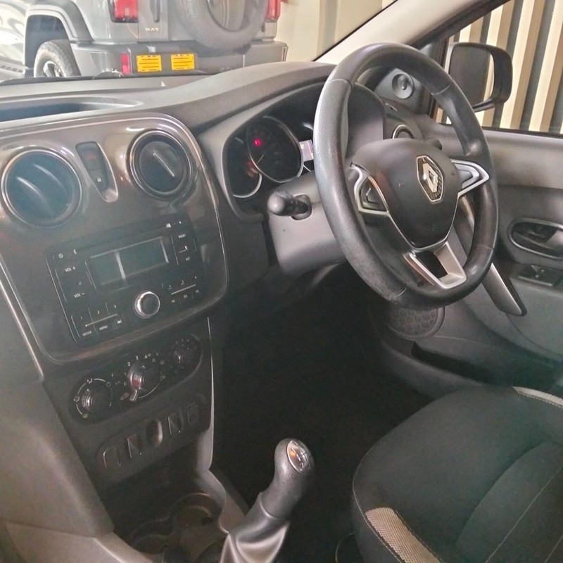 Renault Sandero - GWM Motors Vaal PTY (Ltd) - Image 9