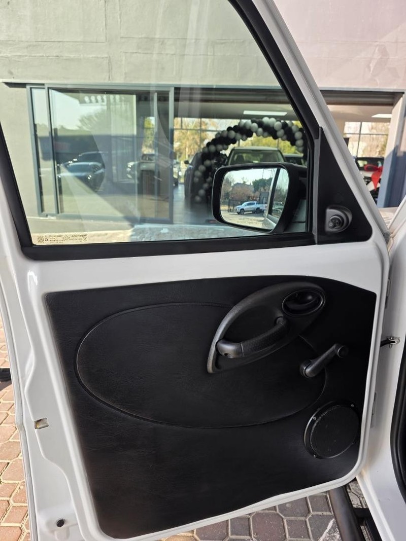 Mahindra Pik Up - Mitsubishi Rivonia - Image 21