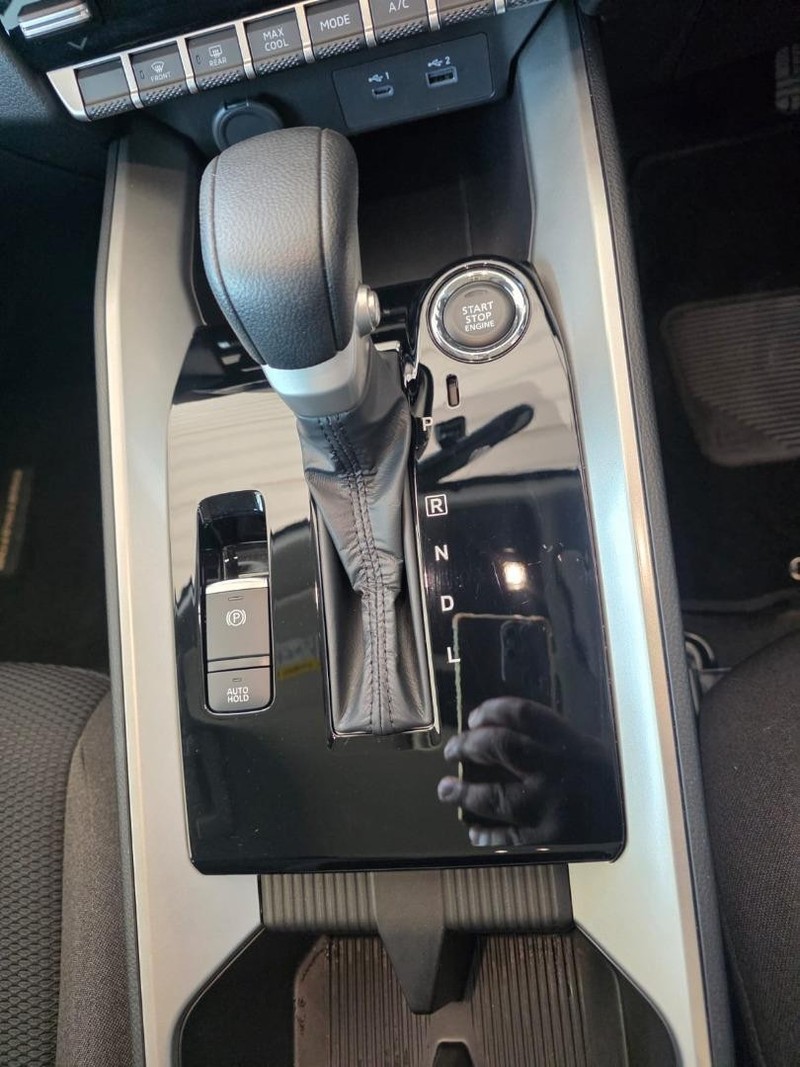 Mitsubishi Destinator - Mitsubishi Rivonia - Image 20