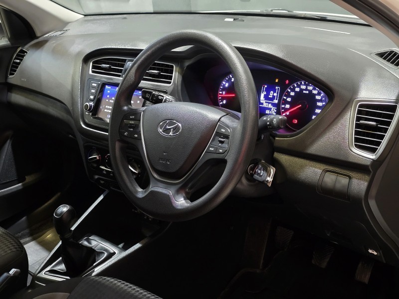 Hyundai i20 - Mazda Pinetown - Image 12