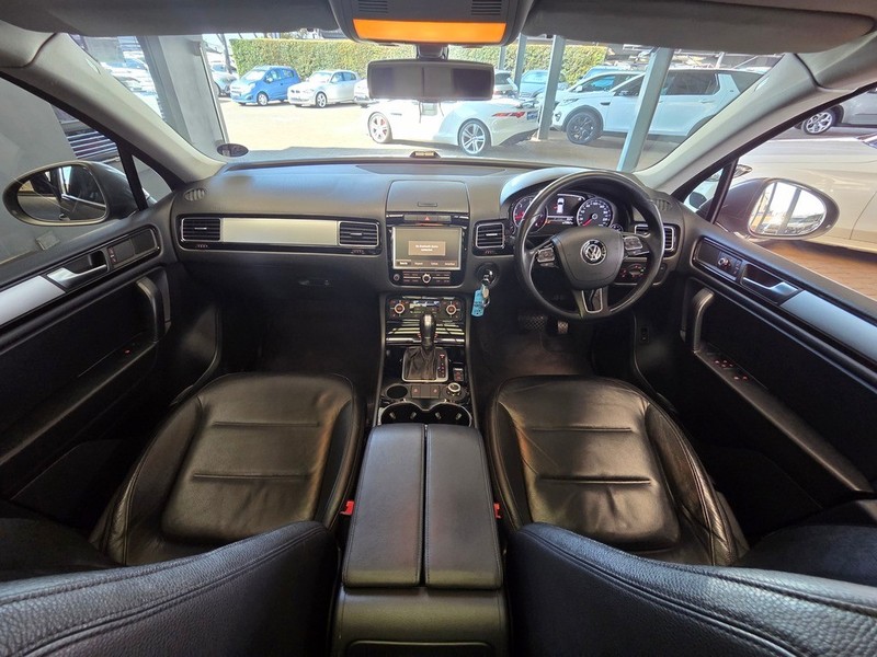 Volkswagen Touareg - Auto Investments Montana - Image 10