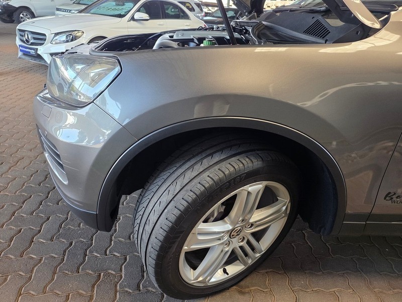 Volkswagen Touareg - Auto Investments Montana - Image 17