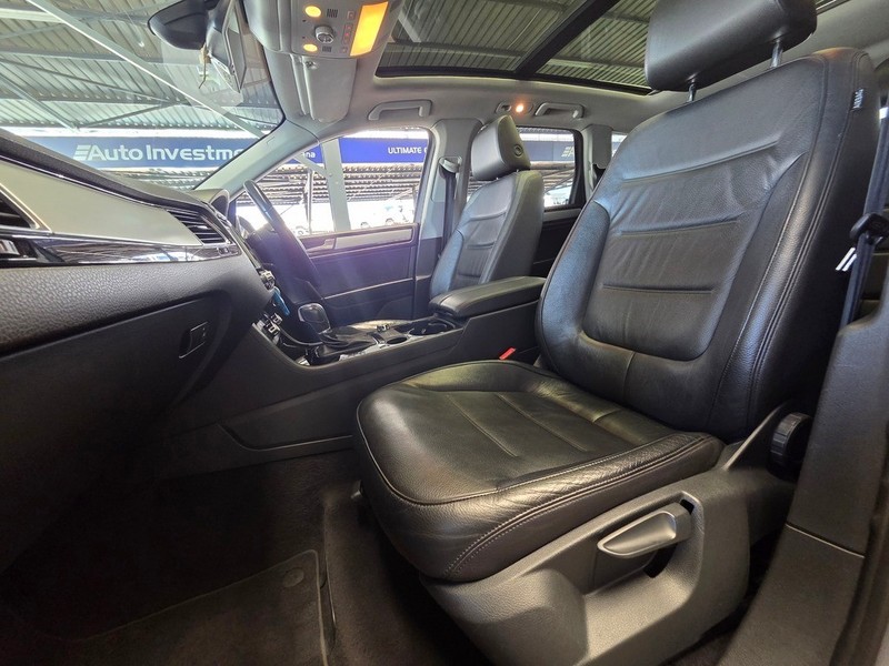 Volkswagen Touareg - Auto Investments Montana - Image 11
