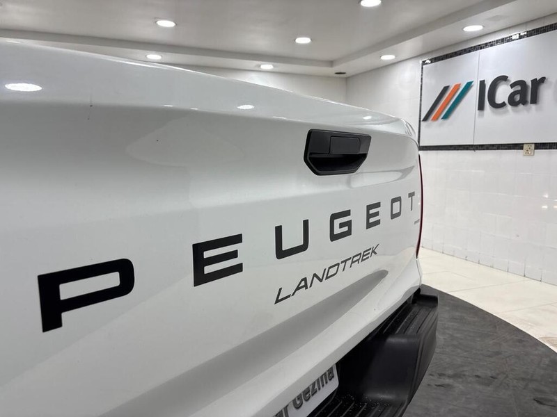 Peugeot Landtrek - ICar Gezina - Image 15