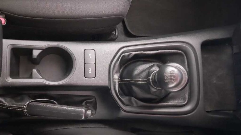 Toyota Hilux - GVW Motors - Image 10