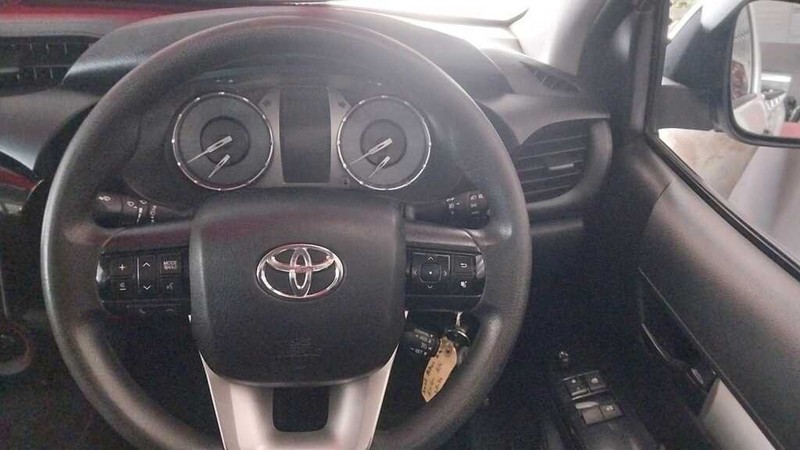 Toyota Hilux - GVW Motors - Image 6