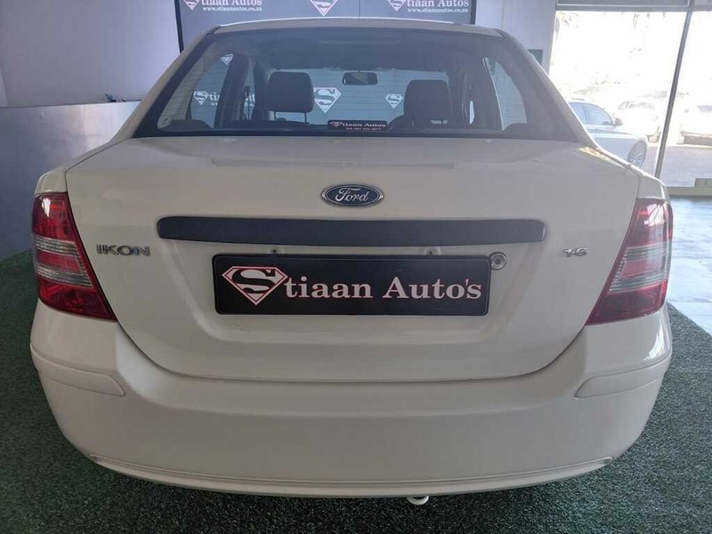 Ford Ikon - Stiaan Autos (Pty) Ltd - Image 6
