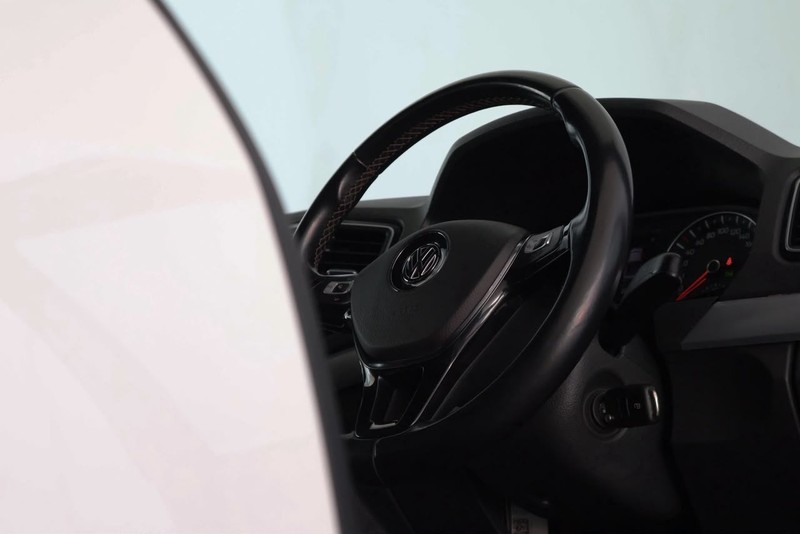 Volkswagen Amarok - Audi Centre Hatfield - Image 21