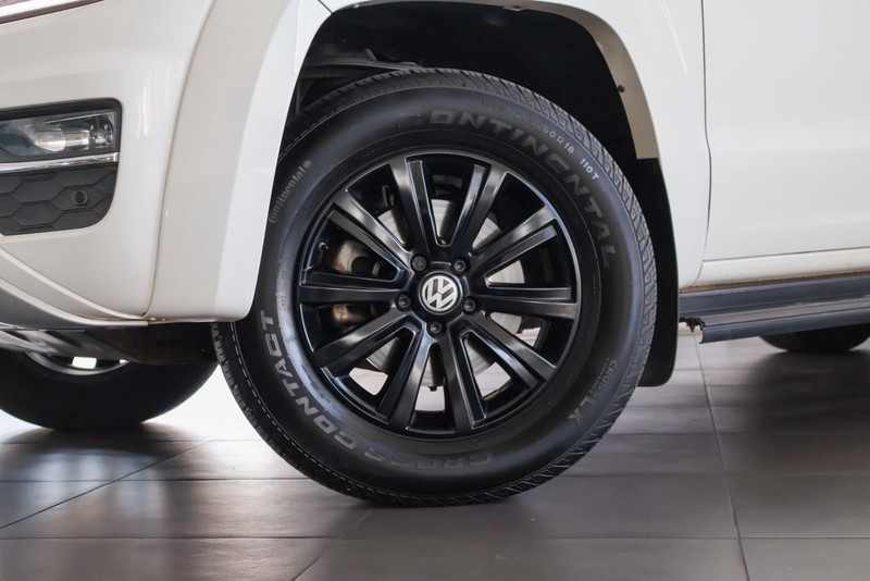 Volkswagen Amarok - Audi Centre Hatfield - Image 3