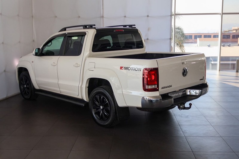 Volkswagen Amarok - Audi Centre Hatfield - Image 12