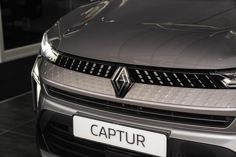 Renault Captur - Renault Bruma - Image 2