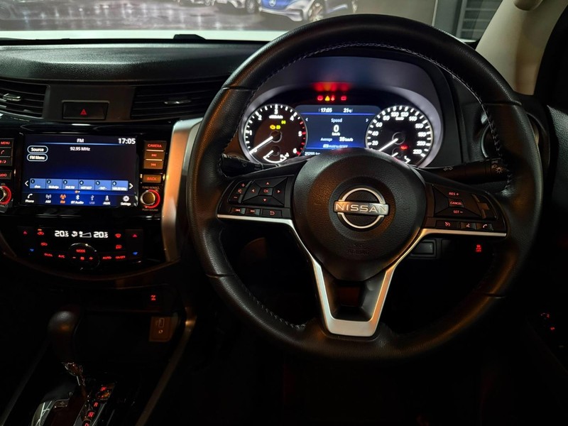 Nissan Navara - New Vaal Motors Vereeniging Mercedes - Image 13
