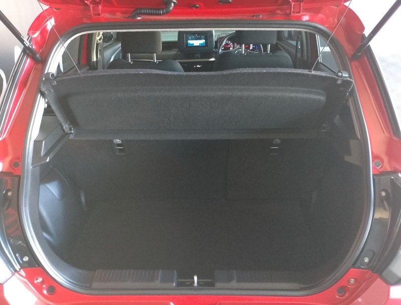 Suzuki Swift - Vaal Toyota Vereeniging - Image 6