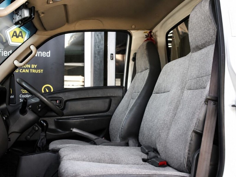 Hyundai H-100 - Authentique Autos - Image 15