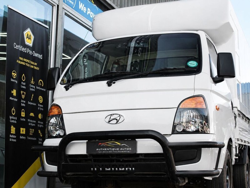 Hyundai H-100 - Authentique Autos - Image 14
