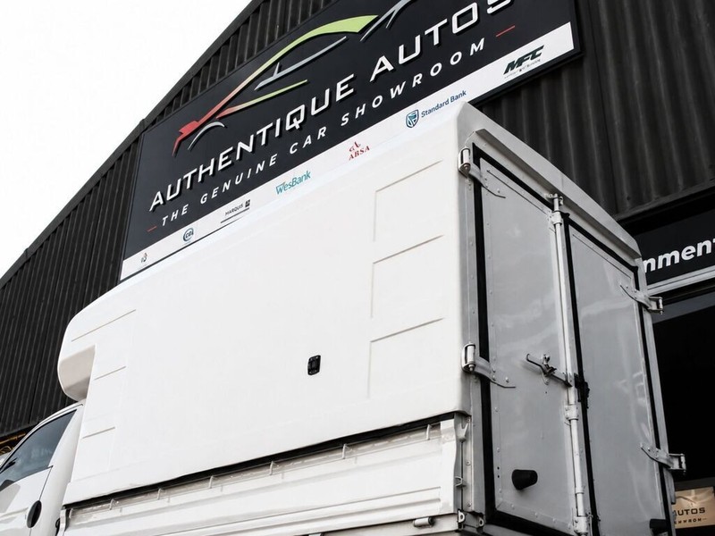 Hyundai H-100 - Authentique Autos - Image 11