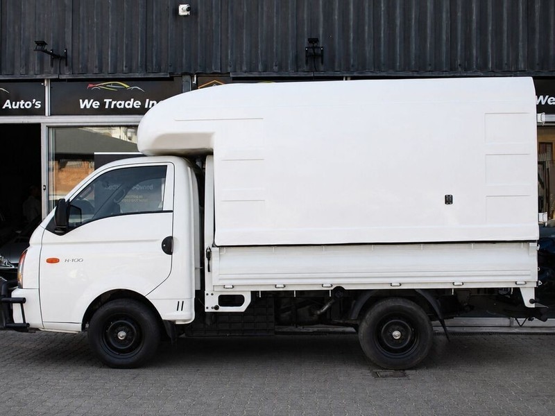Hyundai H-100 - Authentique Autos - Image 2