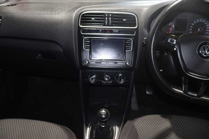 Volkswagen Polo - Bluebird Motors - Image 8