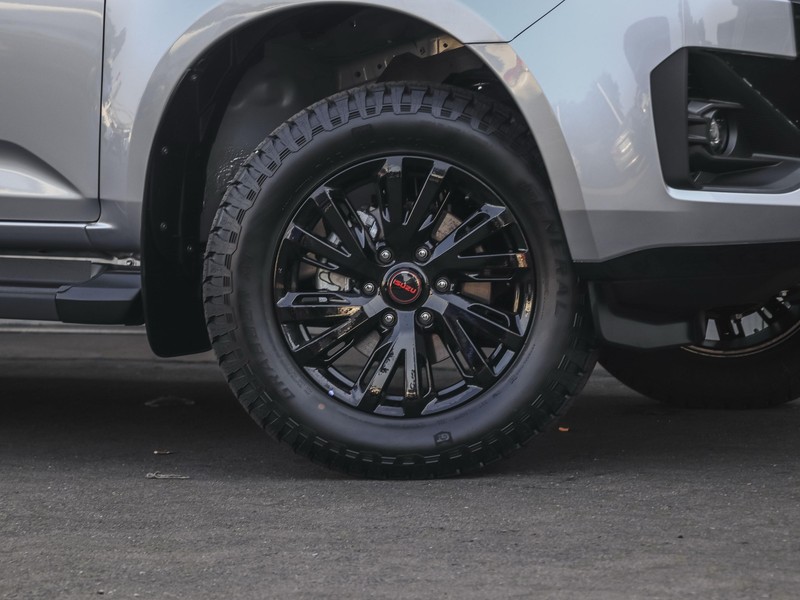 Isuzu D-Max - Isuzu Richards Bay - Image 2
