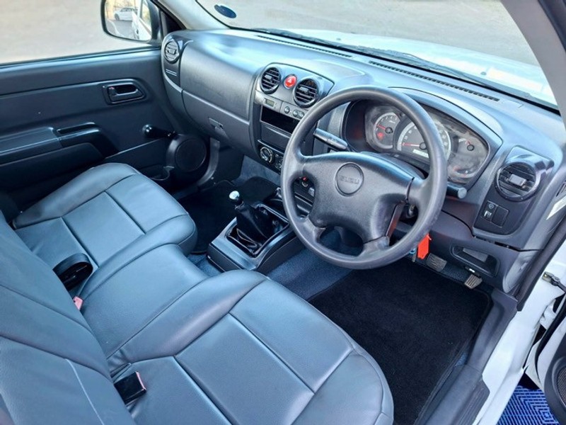 Isuzu KB - Parkview Auto Vereeniging - Image 11