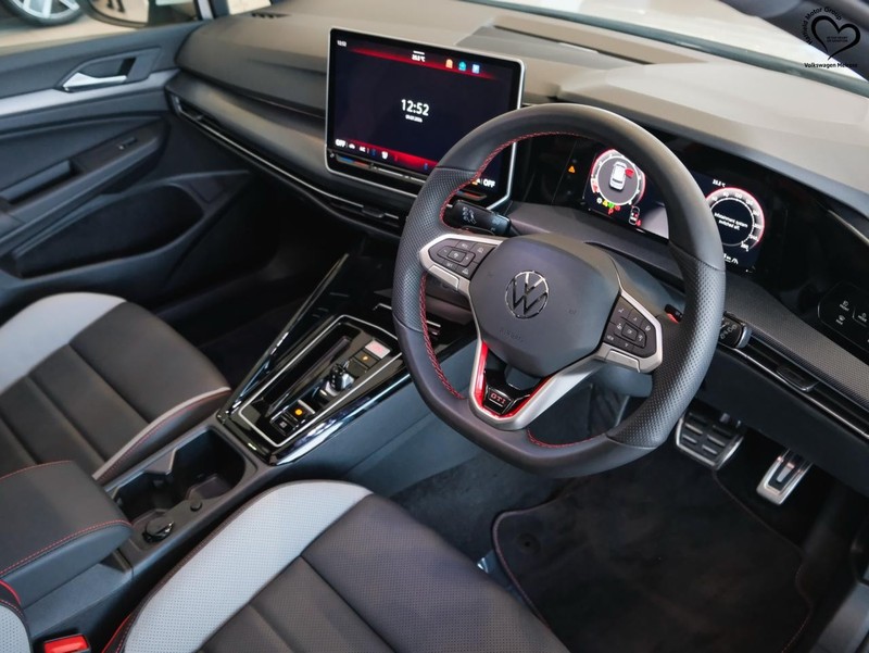 Volkswagen Golf - Hatfield VW Melrose Arch - Image 12