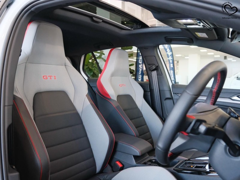 Volkswagen Golf - Hatfield VW Melrose Arch - Image 9