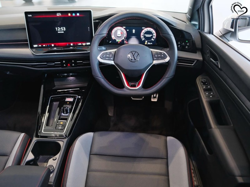 Volkswagen Golf - Hatfield VW Melrose Arch - Image 21