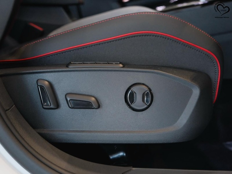 Volkswagen Golf - Hatfield VW Melrose Arch - Image 15