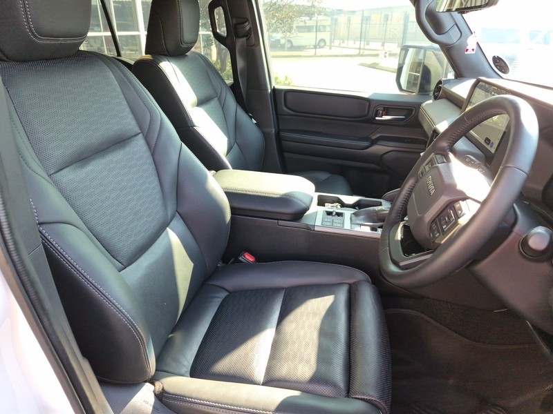 Toyota Land Cruiser Prado - Nic Bottari Toyota - Image 14