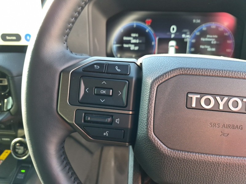 Toyota Land Cruiser Prado - Nic Bottari Toyota - Image 7