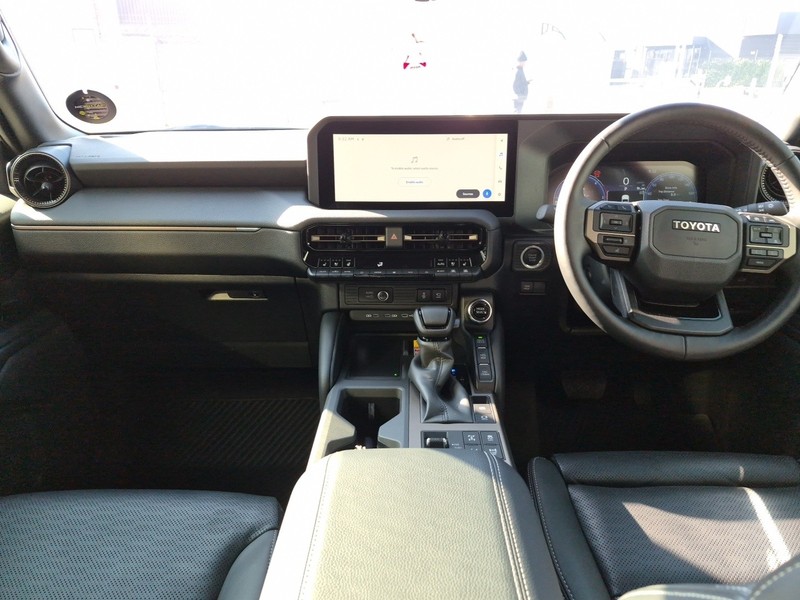 Toyota Land Cruiser Prado - Nic Bottari Toyota - Image 22