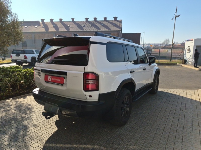 Toyota Land Cruiser Prado - Nic Bottari Toyota - Image 23