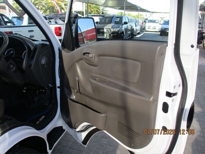 Hyundai H-100 - Alpine Autohaus - Image 7