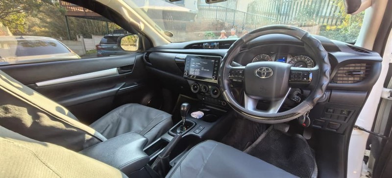 Toyota Hilux - Mit Mak Motors - Image 4