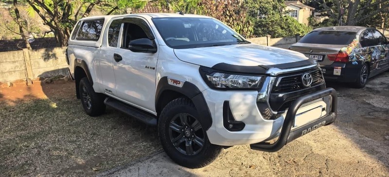Toyota Hilux - Mit Mak Motors - Image 1