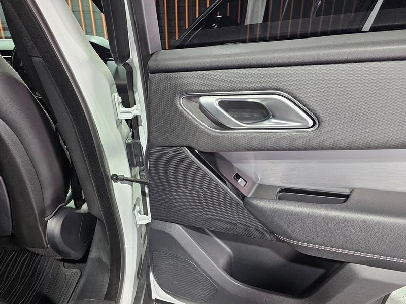 Land Rover Range Rover Velar - Mit Mak Motors - Image 21