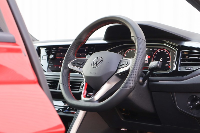 Volkswagen Polo - Hatfield VW Pretoria - Image 15
