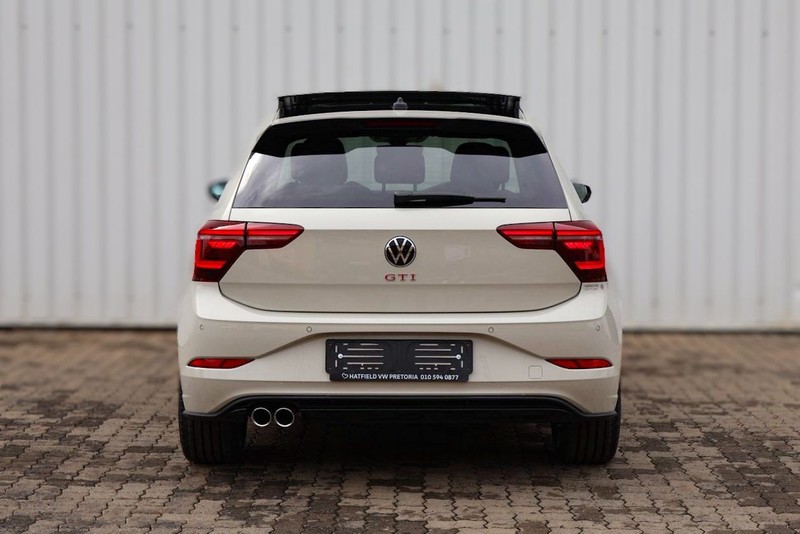 Volkswagen Polo - Hatfield VW Pretoria - Image 11