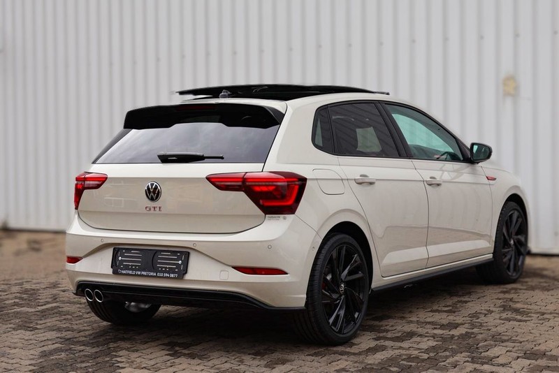 Volkswagen Polo - Hatfield VW Pretoria - Image 12