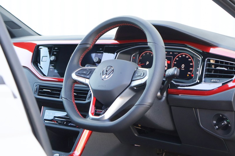 Volkswagen Polo - Hatfield VW Pretoria - Image 19