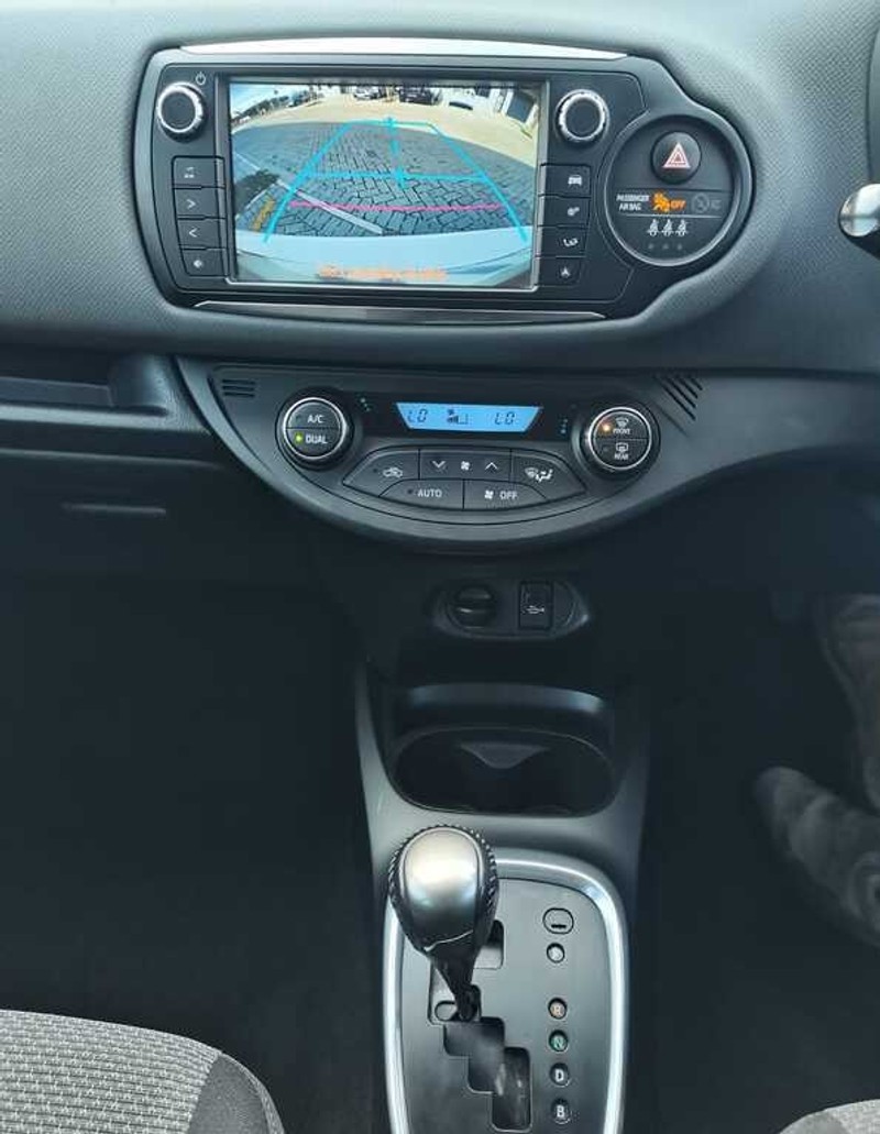Toyota Yaris - Urban Auto - Image 12