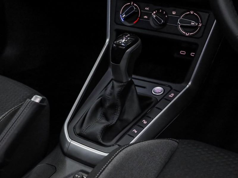 Volkswagen Polo - Hatfield VW Bryanston - Image 16