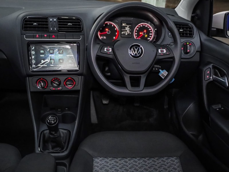 Volkswagen Polo Vivo - Hatfield VW Bryanston - Image 12