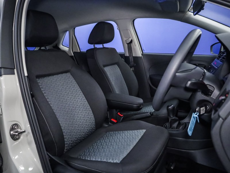 Volkswagen Polo Vivo - Hatfield VW Bryanston - Image 8