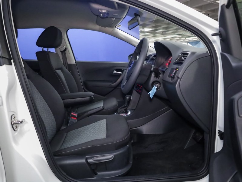 Volkswagen Polo Vivo - Hatfield VW Bryanston - Image 7